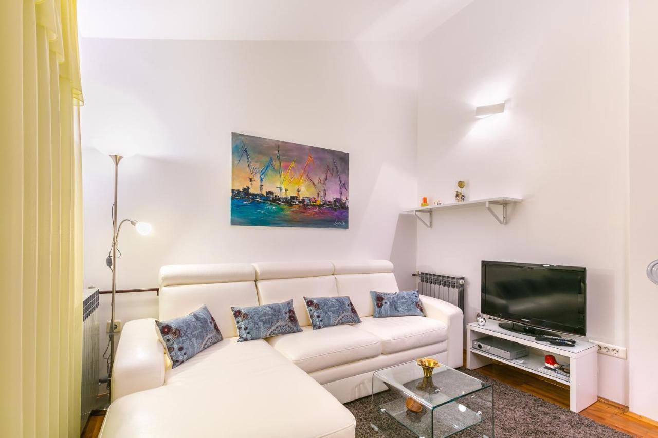 Lily Apartment Medulin Bagian luar foto